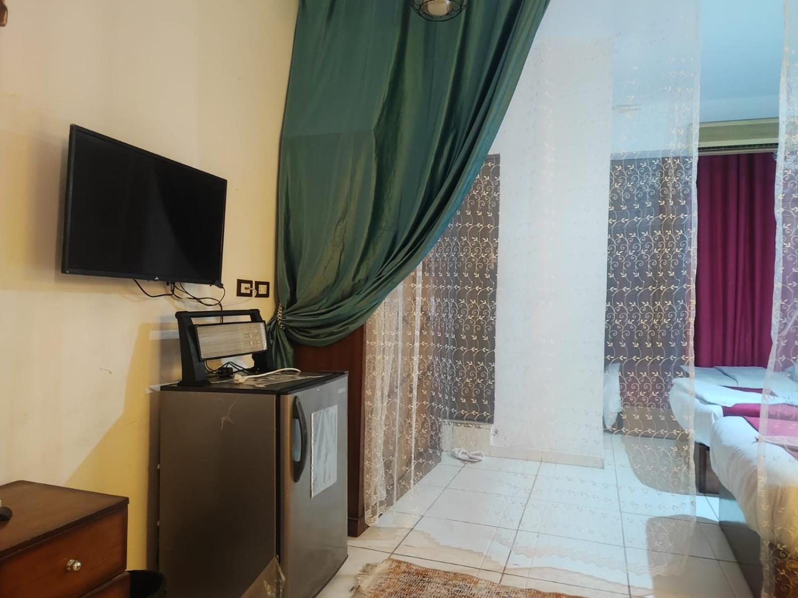 Alshawarbi Plaza Hotel Il Il Cairo Esterno foto
